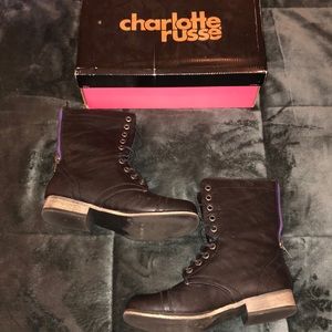 Black Lace-up Boots